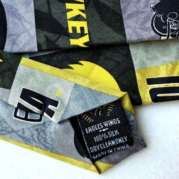 University Of Iowa Hawkeyes Football Tie Neck Tie by Eagle Wings - 100% Silk - Picture 4 of 5